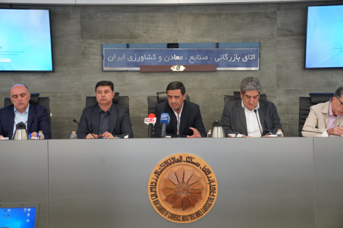 تأکید امین مقومی بر ضرورت هماهنگی دستگاه‌ها در اجرای شناسنامه فنی ملکی و مقررات ملی ساختمان مرتبط با آب