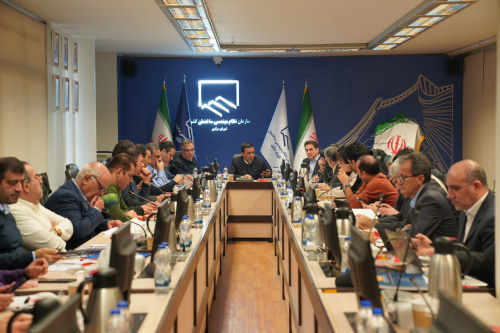 گزارش رئیس سازمان از ابلاغ دستورالعمل&zwnj;ها و تسریع اجرای شناسنامه فنی&ndash;ملکی